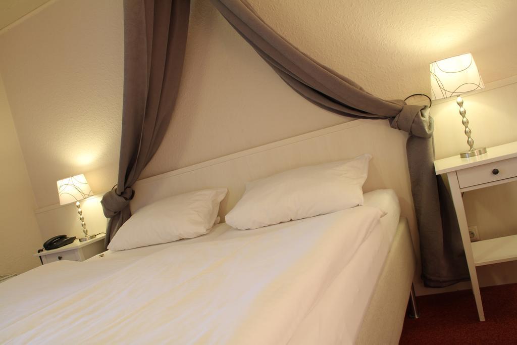 Landhotel Ewerts Insul Esterno foto