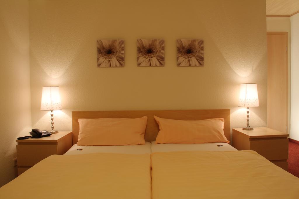 Landhotel Ewerts Insul Esterno foto
